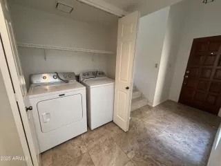 Photo #6: 6844328 Listing