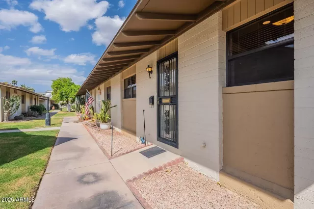 MLS: 6844574 Condo For Sale