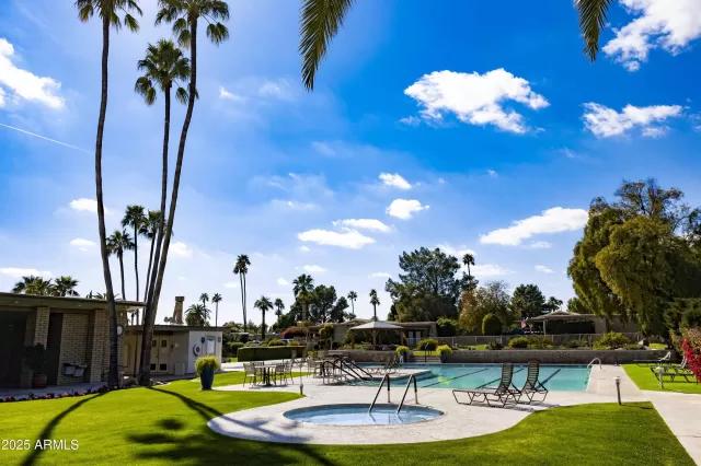 MLS: 6844627 Condo For Sale