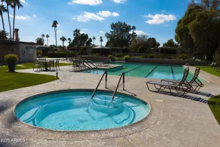 Photo #2: 6844627 Listing