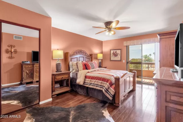 MLS: 6844657 Condo For Sale