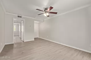 Photo #2: 6844687 Listing