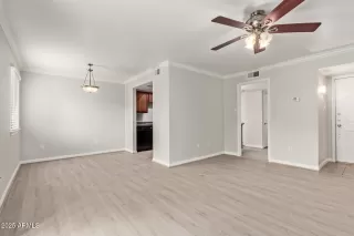 Photo #4: 6844687 Listing