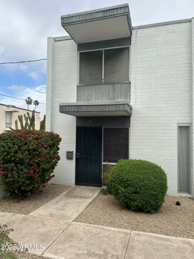 MLS: 6845258 Condo For Sale