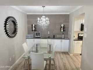 Photo #2: 6845425 Listing