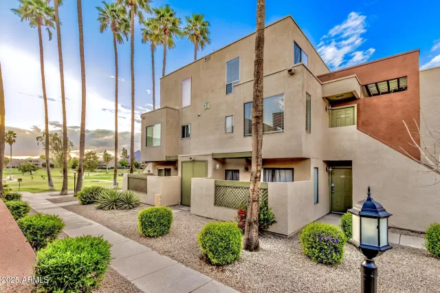 MLS: 6845438 Condo For Sale