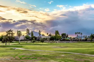 Photo #3: 6845438 Listing