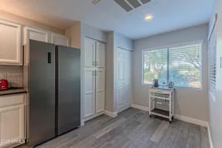 Photo #6: 6845543 Listing 