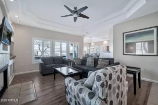 Photo #2: 6845576 Listing