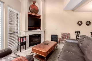 Photo #3: 6845709 Listing 