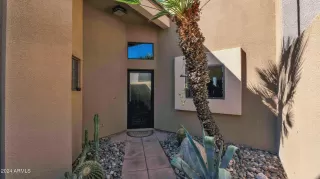 Photo #4: 6845837 Listing