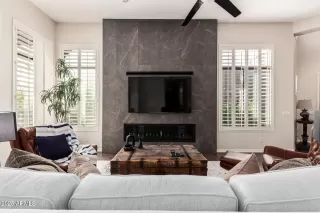 Photo #4: 6846162 Listing