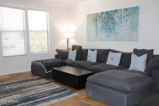 Photo #5: 6846190 Listing 