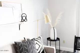 Photo #5: 6846237 Listing