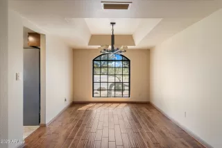 Photo #3: 6846270 Listing 