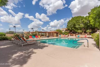 Photo #4: 6846560 Listing 