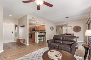 Photo #1: 6846602 Listing 