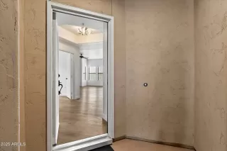 Photo #4: 6846665 Listing 