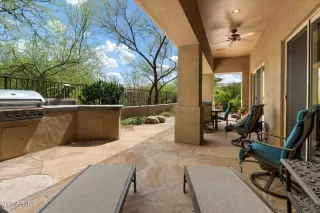 Photo #6: 6846727 Listing