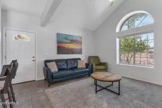 Photo #1: 6846863 Listing