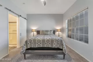 Photo #6: 6846863 Listing