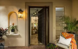 Photo #1: 6846877 Listing