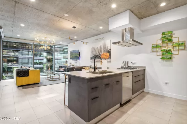 MLS: 6847189 Condo For Sale