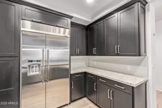 Photo #5: 6847222 Listing 