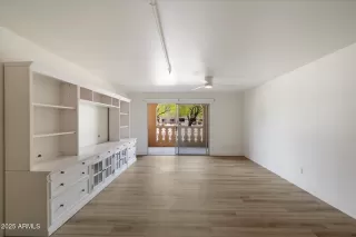 Photo #3: 6847714 Listing