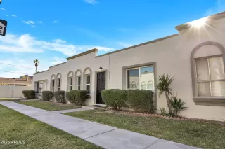 Photo #2: 6847965 Listing 