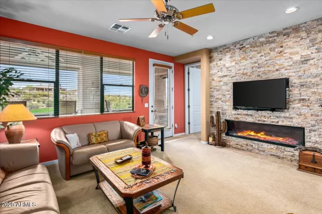 MLS: 6847979 Condo For Sale