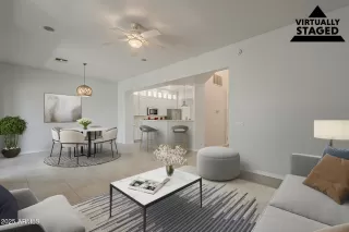 Photo #6: 6848014 Listing 