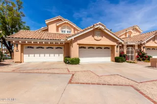 Photo #3: 6848149 Listing