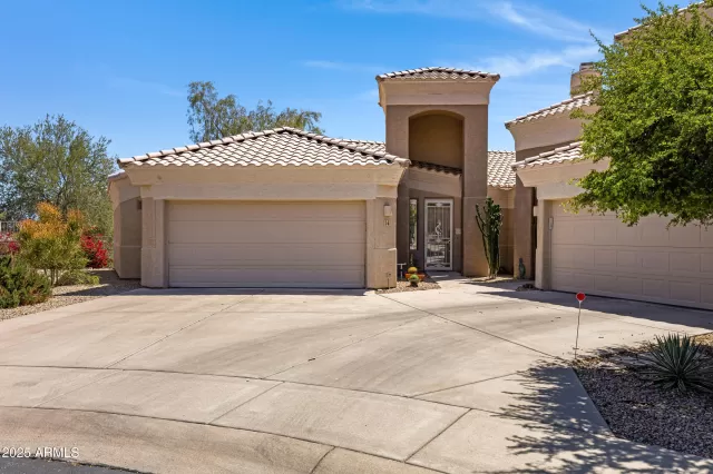 MLS: 6848231 Condo For Sale