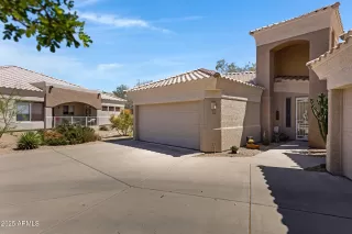 Photo #1: 6848231 Listing