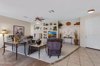 Photo #4: 6848231 Listing
