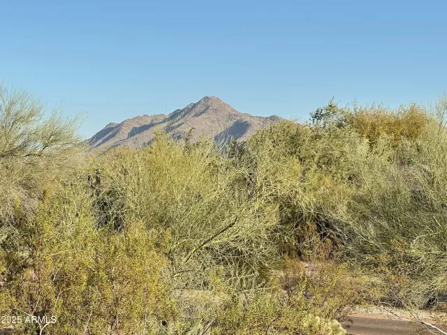 MLS: 6848364 Condo For Sale