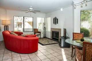 Photo #2: 6848719 Listing