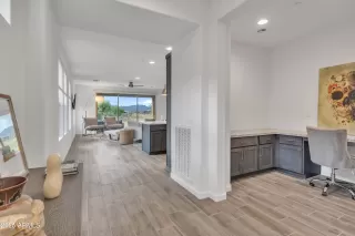 Photo #6: 6848805 Listing