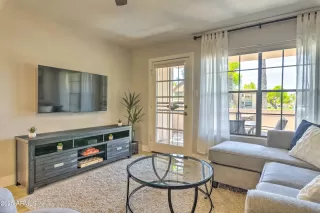 Photo #2: 6848929 Listing