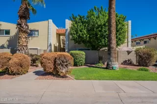 Photo #1: 6849040 Listing