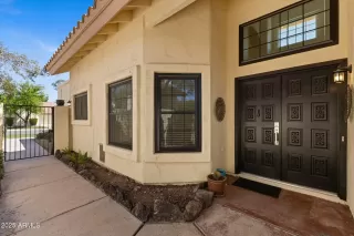 Photo #3: 6849078 Listing