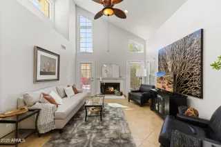 Photo #6: 6849078 Listing