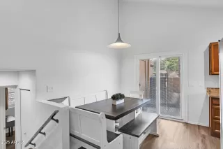 Photo #5: 6849112 Listing