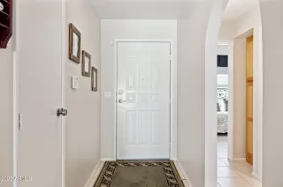 Photo #3: 6849131 Listing