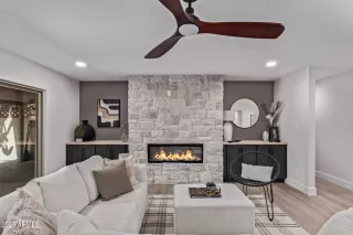 Photo #1: 6849251 Listing 