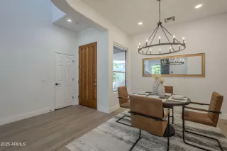 Photo #5: 6849480 Listing 