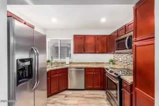 Photo #2: 6849558 Listing 