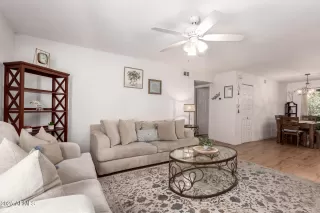 Photo #3: 6850039 Listing 