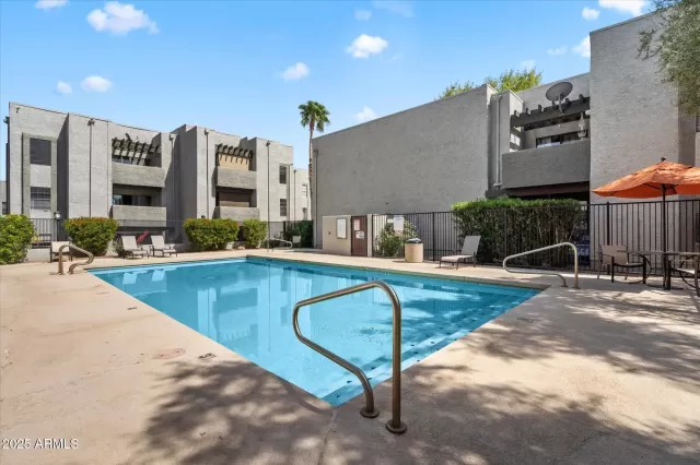 MLS: 6850141 Condo For Sale